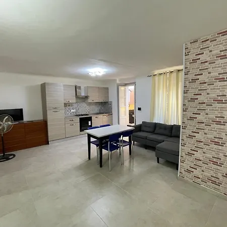 Appartamento Casa Con Corte